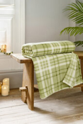 Deyongs Snuggle Check Throw  240Gsm Coral Fleece Printed - thumbnail 1