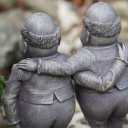 Burgess Tweedledee Tweedledum Resin Statue Alice In Wonderland Sculpture Outdoor Garden Decoration Large Home Ornament - thumbnail 5