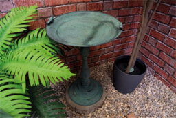 Netagon Outdoor Garden Free Standing Weatherproof Metal Green Ornamental Bird Bath - thumbnail 5