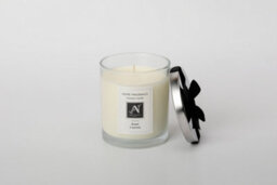 Aroma Naturals Minimalist Luxe Petitgrain, Cardamom, Lemon  Scented Candle - thumbnail 2