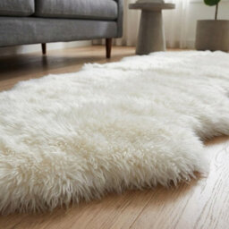Garden Greatness Maison Blanc Double Faux Fur Accent Rug - thumbnail 2