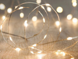 Festive Battery Operated Dewdrop Timer Lights - 400 Warm White - thumbnail 4