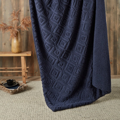 Fusion Geo Fleece Navy Super Soft Fleece & Sherpa Throw - image 1