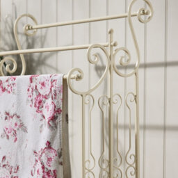 Dibor Vintage Style Three Rung Towel Rack Cast Iron Ornate Scrolled Bathroom Freestanding Towel Rail - thumbnail 3