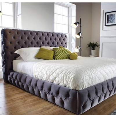 Stratus Interiors Duchess Chunky Velvet Bed Frame Buttoned Sides - Add Professional Assembly & Delivery- Super King - No Storage Type - image 1