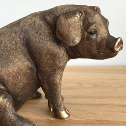 Animal Crackers Bronze Effect Sitting Pig Ornament, Leonardo Reflections Bronzed Collection, Gift Boxed - thumbnail 2