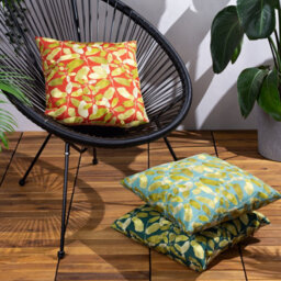 Wylder Tropics Lorena Botanical Outdoor Cushion Cover - thumbnail 3