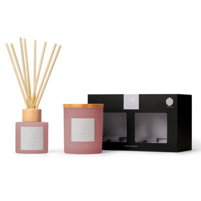 Aroma Naturals Frosted Decadence Candle & Diffuser Gift Set -Pink Cherry & Vanilla - image 1