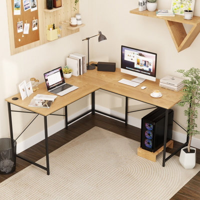 Costway Reversible L-Shaped Desk 150 Cm Corner Computer Desk With Built-In Power Outlets - image 1