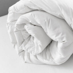 Gaveno Cavailia Luxury Hotel Quality Goose Feather & Down Double Size Duvet Extra Warm Deluxe Quilt 13.5 Tog - thumbnail 2