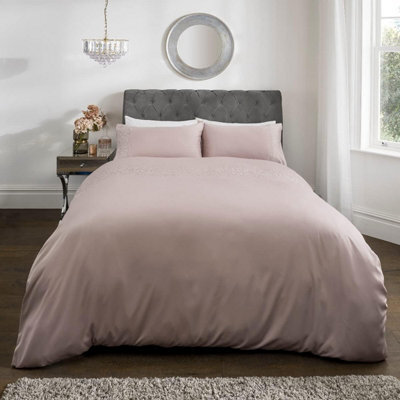 Smart Living Luxury Hotel Quality Diamonte Embellished Duvet Cover With Pillowcases - image 1
