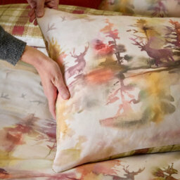Voyage Maison Voyage Wilderness 100% Cotton Reversible Duvet Cover Set, Plum, Single - thumbnail 3