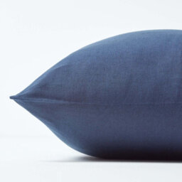 Homescapes Navy Blue European Linen Pillowcase, 40 X 40 Cm - thumbnail 2