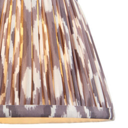 Loops Elegant Handcrafted 20Cm Tapered Cylinder Lamp Shade In Pearl Grey Fabric - thumbnail 2