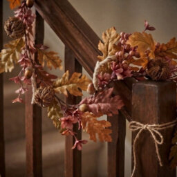Garden Greatness Autumnal Magnolia And Leaf Garland - thumbnail 2