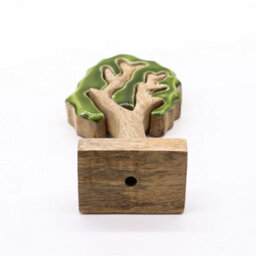 Serenityy Lost In The Forest - Single 3D Wooden Tree Decoration In Green Mango Wood And Enamel, 20X10Cm - thumbnail 9