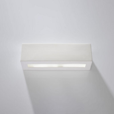 Luminosa Lighting Luminosa 1 Light Ceramic Flush Wall Light White, E27 - image 1