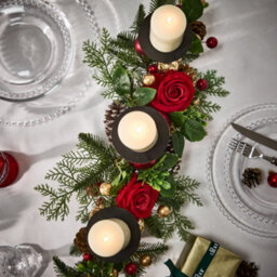 Dibor Rosebrook Pine Triple Pillar Centrepiece Christmas Decoration Tealight Holder Candle Holder - thumbnail 2