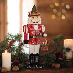 Villeroy & Boch Christmas Toys Memory Nutcracker Figurine - thumbnail 4