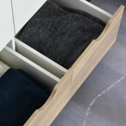 Wyld Haus Belamar 2-Door Wardrobe White And Natural With Hanging Rail, 2 Drawers And Wooden Legs - thumbnail 9