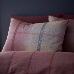 Catherine Lansfield Bedding Brushed Cotton Melrose Tweed Check Reversible Duvet Cover Set With Pillowcases Plum - thumbnail 3