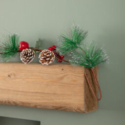 Samuel Alexander 1.5M Christmas Berry Garland With Pinecones And Silver Glitter Tips - thumbnail 5
