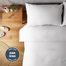 Silentnight White Plain Double Polyester Duvet Cover & Pillow Case Set - thumbnail 4