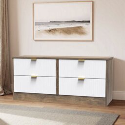 Nashville Ready Assembled Matt White & Oak 4 Drawer Wide Chest (H)521mm (W)1146mm (D)395mm