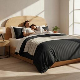 3-Piece Satin Stripe Duvet Cover Set Ultra Soft Microfiber Luxury Bedding, Hypoallergenic, Breathable & Anti-Wrinkle Quilt Cover W - thumbnail 2