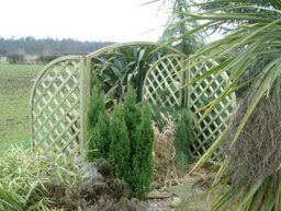 Primrose Acrylic Non Shatter Outdoor Wall Mounted Rectangular Silver Garden Illusion Mirror 180Cm X 120Cm - thumbnail 7