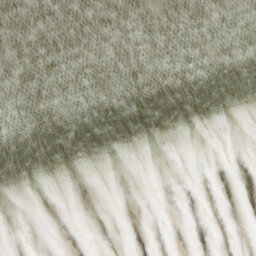 furn. Furn Cozy Woven Tasselled Throw, Green, 140 X 180Cm - thumbnail 3