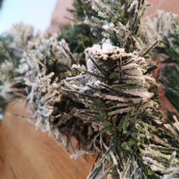 Samuel Alexander 25Cm X 270Cm 9Ft Kaemingk Luxury Green Christmas Imperial Garland Snowflocked - thumbnail 7