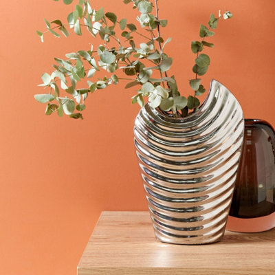 Beliani Silver Ribbed Stoneware Decorative Vase, W20 X D10 X H26Cm - image 1