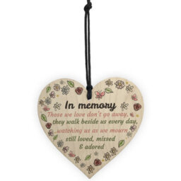 Red Ocean In Memory Wooden Heart Family Memorial Mum Dad Nan Grandad Special Bereavement Flowers Sign Gift - thumbnail 5
