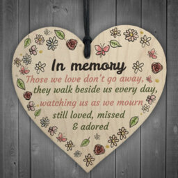 Red Ocean In Memory Wooden Heart Family Memorial Mum Dad Nan Grandad Special Bereavement Flowers Sign Gift