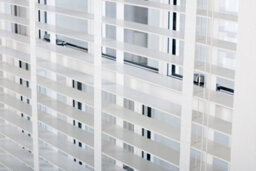Furnished Venetian Blinds - White Faux Wood Trimmable 50mm Slats For Windows And Doors  (W)60Cm (L)150Cm - thumbnail 8