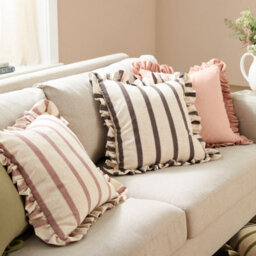 Wylder Effie 100% Cotton Ruffle Cushion Cover - thumbnail 5