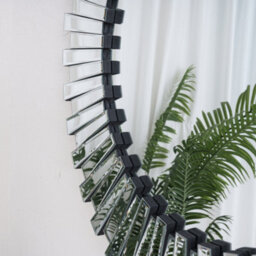 Comfy Living Modern 3D Sunburst Round Mirror 60Cm - thumbnail 3