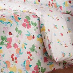 Catherine Lansfield Fruity Friends Reversible Double Duvet Cover Set With Pillowcases Bright - thumbnail 4