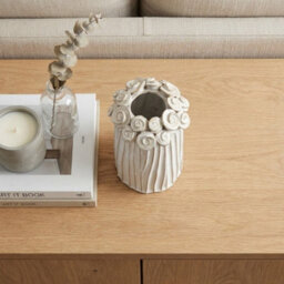 Garden Greatness Relica White Washed Flower Vase - thumbnail 2