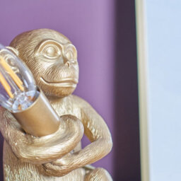 Valuelights Sitting Monkey Gold Table Lamp - thumbnail 3
