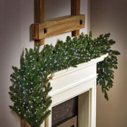 Premier Decorations Limited Premier Christmas Garland String Lights White Treebrights 240 Led 6M Timer - thumbnail 1