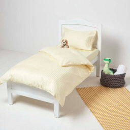 Homescapes Yellow Cotton Stripe Kids Pillowcases 40 X 60 Cm 330 Thread Count, 2 Pack - thumbnail 4