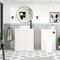Royal Bathrooms Royal Bathroom Elmore 700mm Classic White Freestanding Vanity Unit 2 Door With Carrara White Undrilled Worktop & No Basin - thumbnail 5