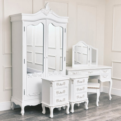 Melody Maison Large Double Wardrobe, Dressing Table Set & Pair Of 3 Drawer Bedside Tables - Pays Blanc Range - image 1