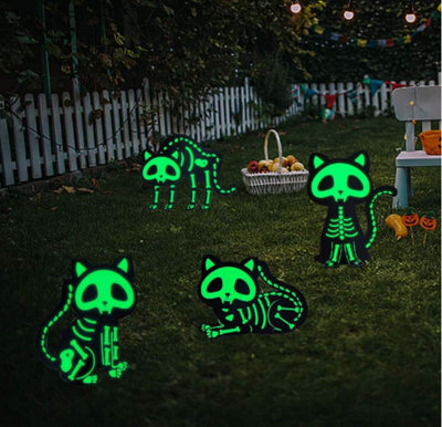 Amorly 4Pcs Halloween Yard Signs, Reflective Black Cat Lawn Stakes, Scary Plastic Outdoor Yard Decorations For Front Yard Home Party - image 1