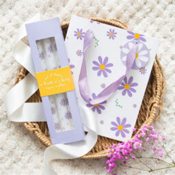 Set Of 3 Purple Daisy Taper Candles For Spring Decor - thumbnail 6