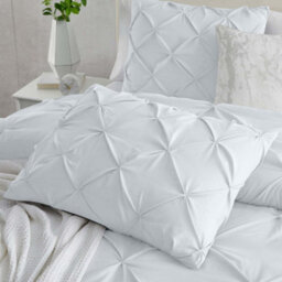 Ameha Pintuck Duvet Cover Set White With Matching Pillowcase And Pinch Pleat Diamond King 230X220Cm - thumbnail 4
