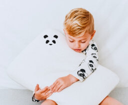 Panda London Memory Foam Bamboo Pillow (Kids 4+) - thumbnail 4
