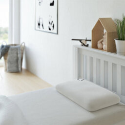 Panda London Memory Foam Bamboo Pillow (Kids 4+) - thumbnail 2